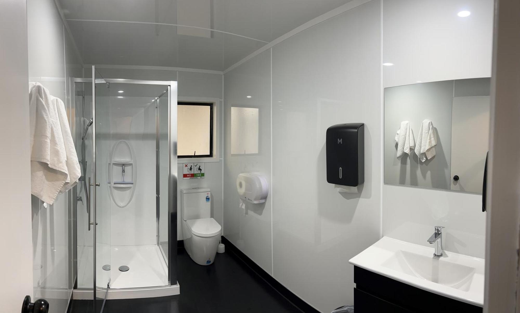 Stag Park Accommodation Taupo Bagian luar foto